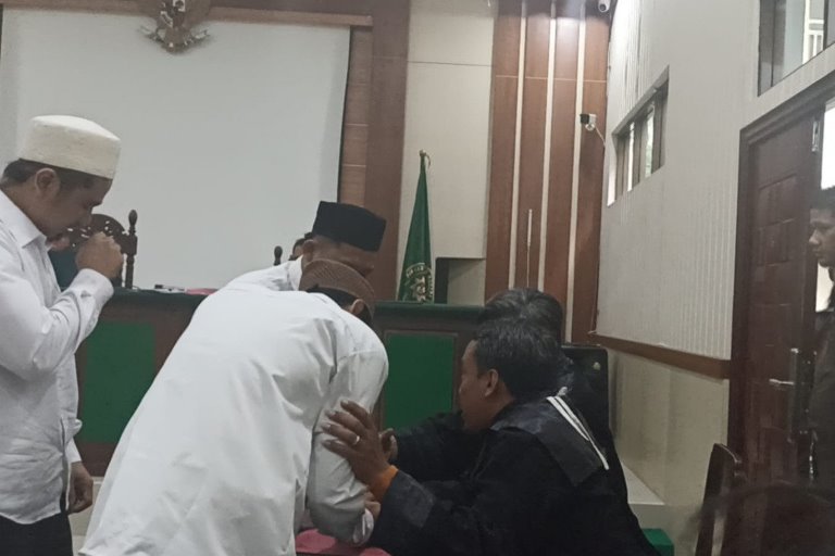 Gus Samsudin Divonis Bebas dalam Perkara Video Tukar Pasangan 