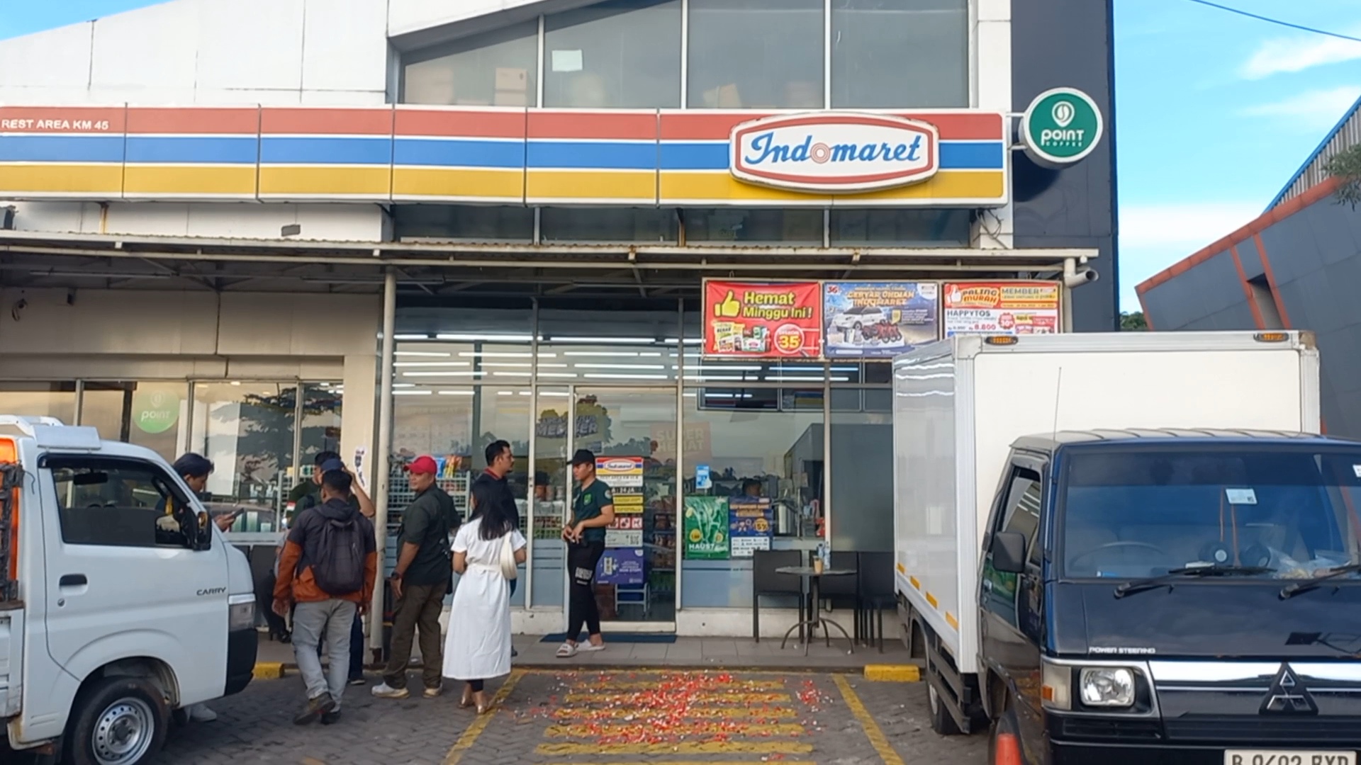  Kesaksian Pegawai Minimarket, Sebelum Bos Rental Mobil Ditembak di Rest Area Tol Tangerang-Merak