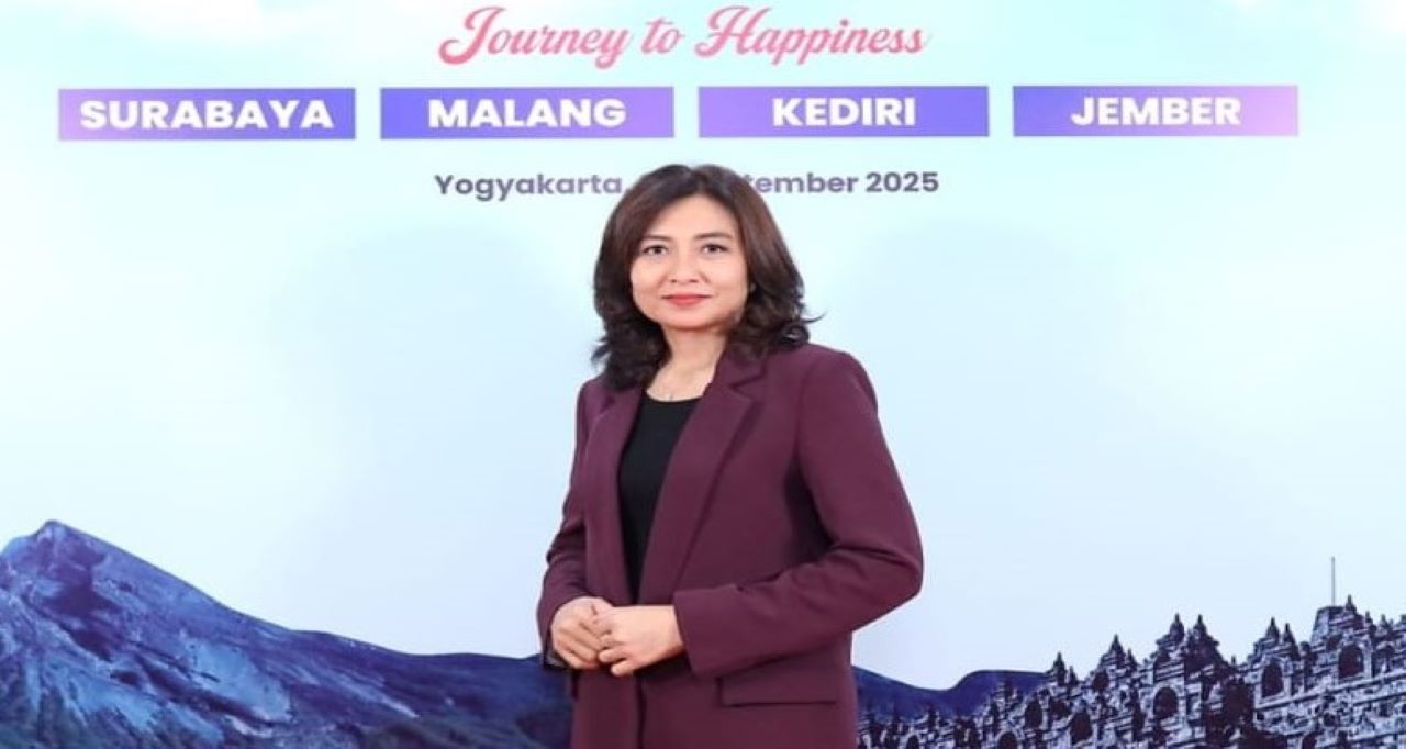 Cheng Yu Pilihan Vice President Bank Mandiri Area Malang Lucia Ike Purwandini: Qian Li Zhi Xing, Shi Yu Zu Xia