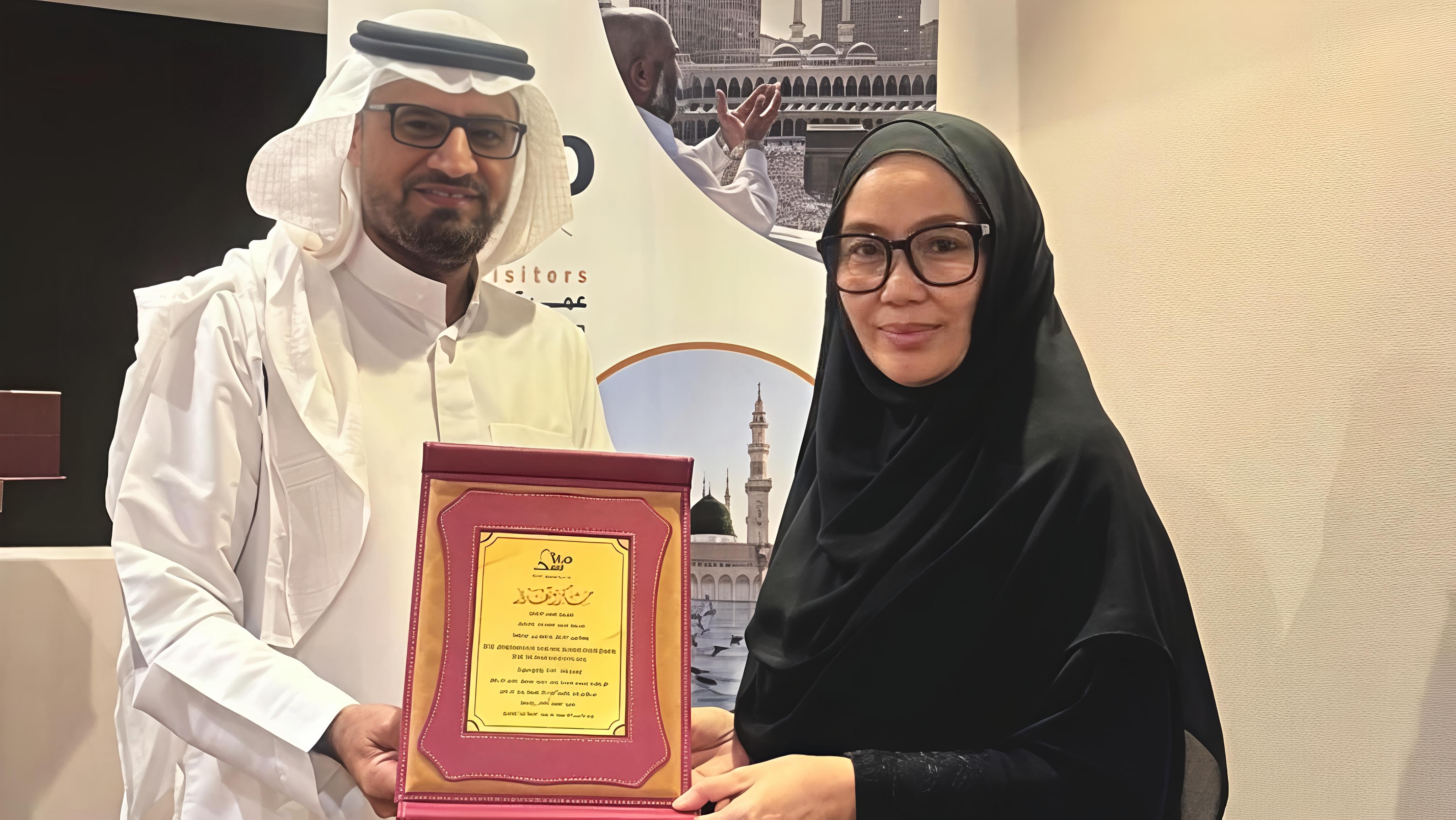 Perkuat Posisi di Industri Umrah Global,  Smartrie Group Raih Penghargaan dari Mitra Saudi