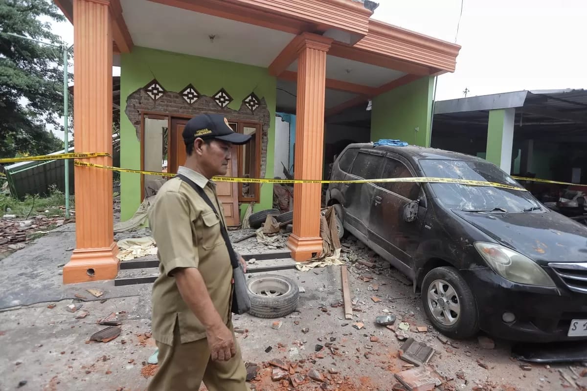 Ledakan Tragis Rumah Polisi di Mojokerto, 2 Korban Meninggal Dunia