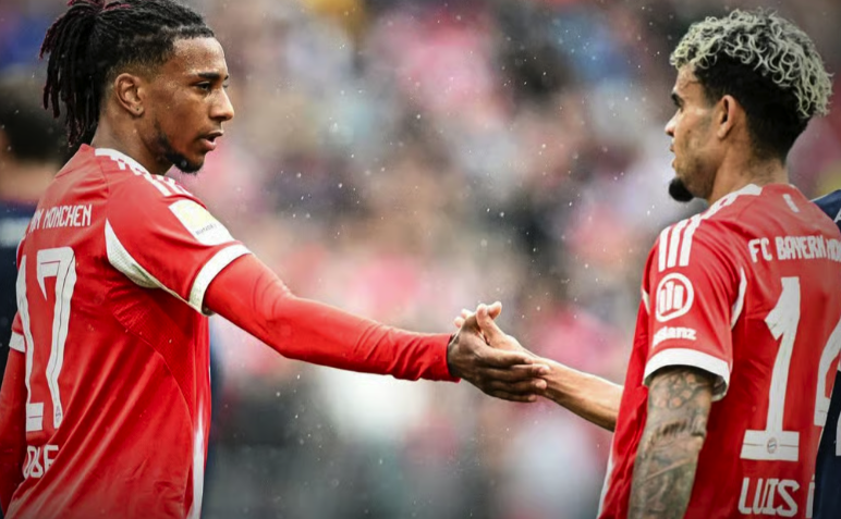 Bayern Munchen vs Lyon 2-1, Brace Olise Bikin Debut Luis Diaz Manis!