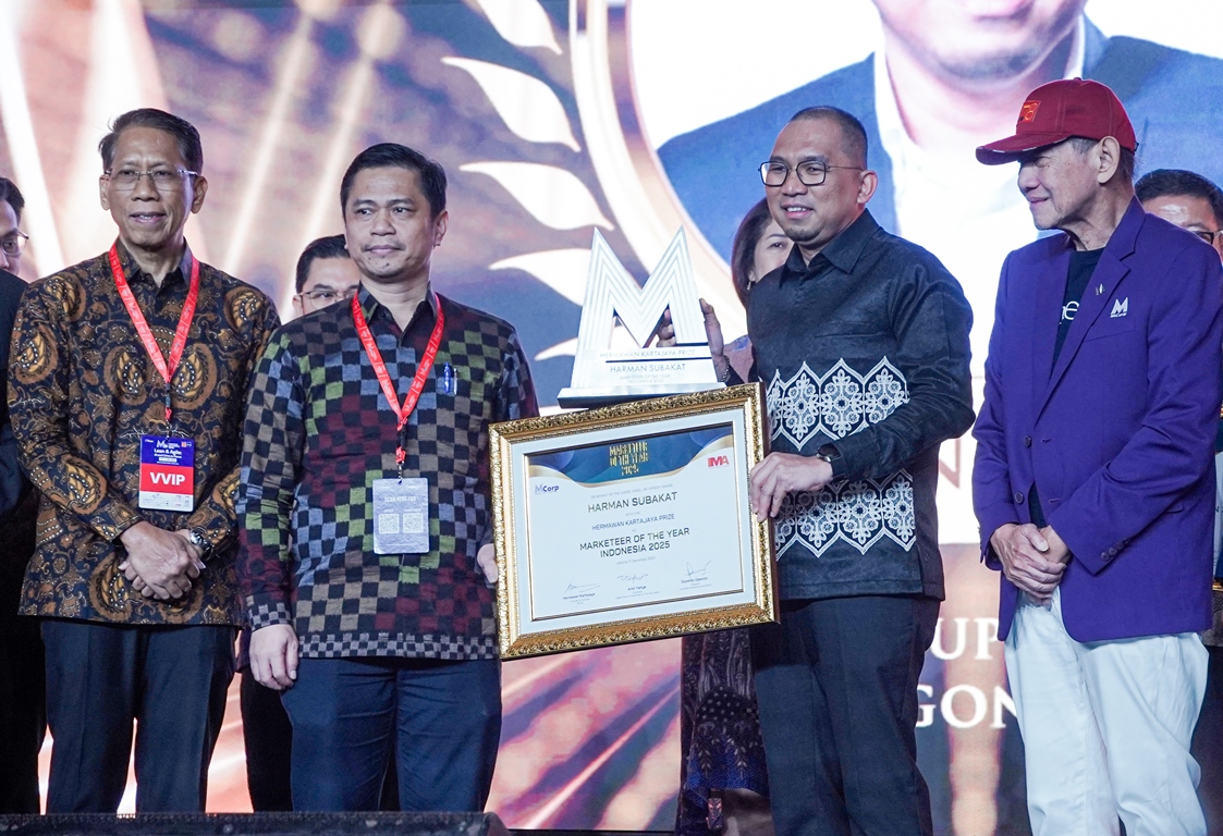 Harman Subakat Raih Best of The Best Marketeer of The Year 2025, Perkuat Kiprah ParagonCorp di Industri Kecantikan