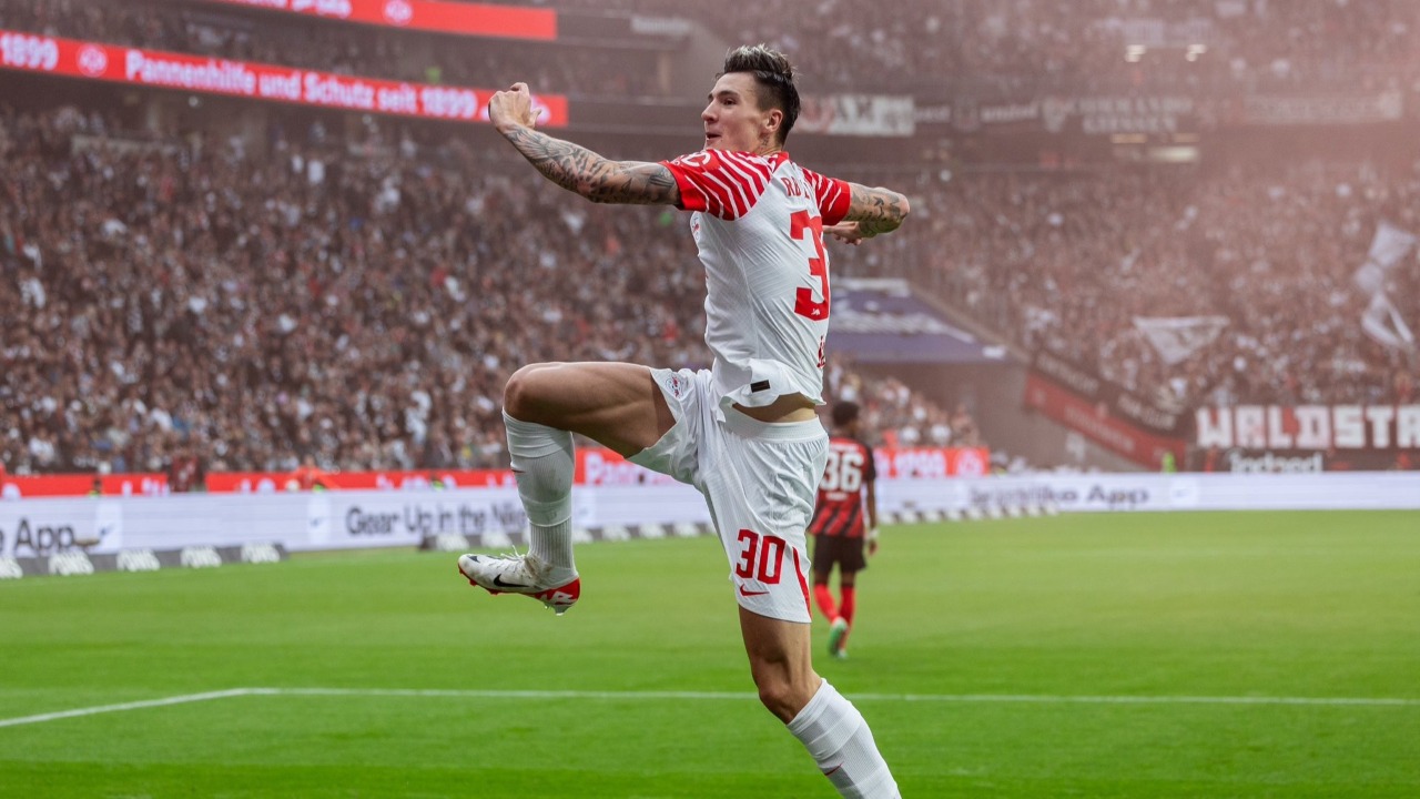 Sesko Resmi ke Man United, Posisi Hojlund Terancam?