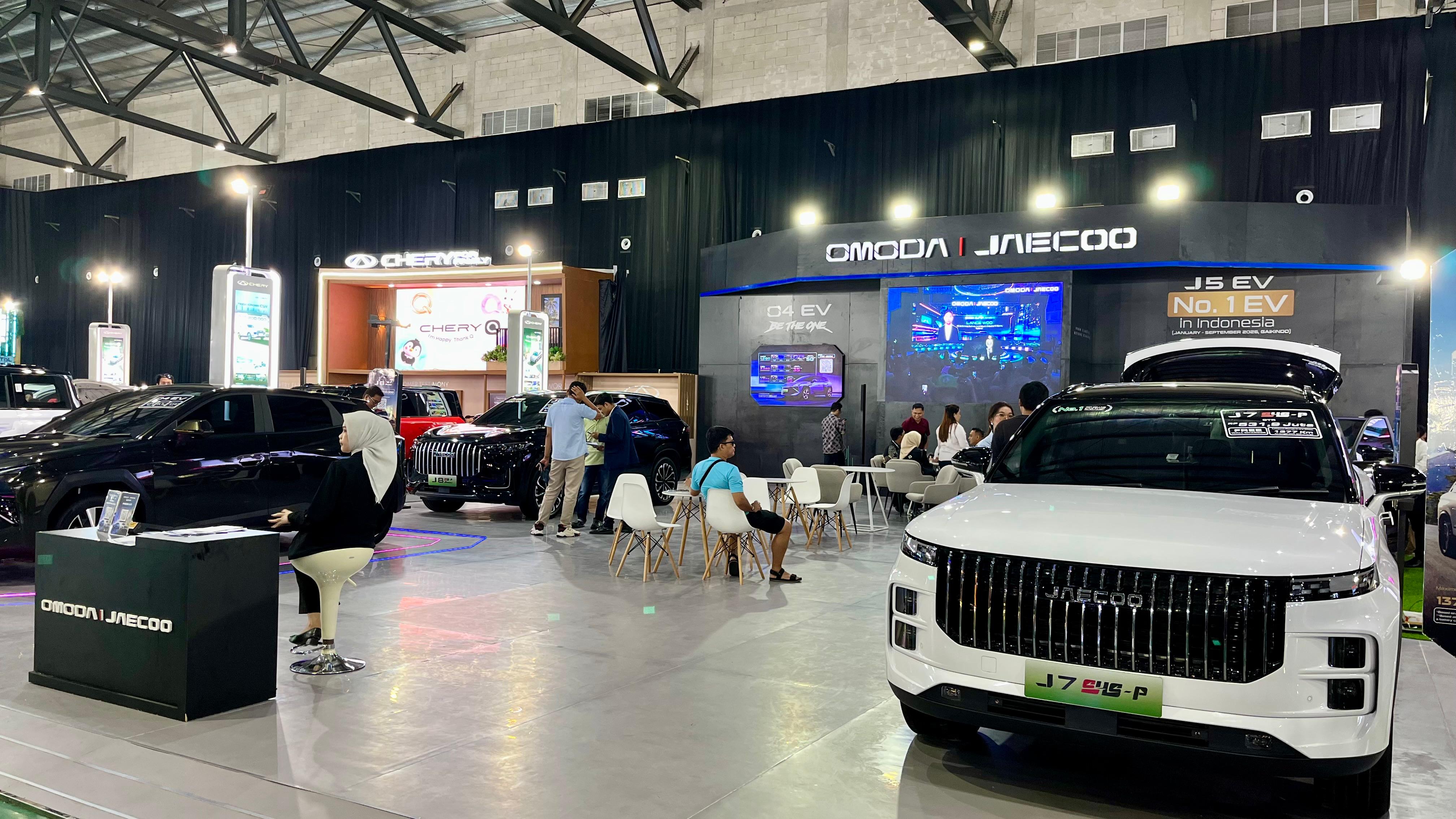 GIIAS Makassar 2026: Omoda O4 Meluncur, JAECCO J5 EV Tawarkan Bodykit Gratis