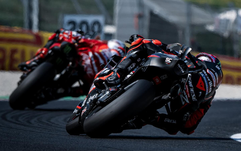 Jorge Martin Pergi, Aprilia Sudah Punya 'Plan B': Cluenya Pecco Bagnaia