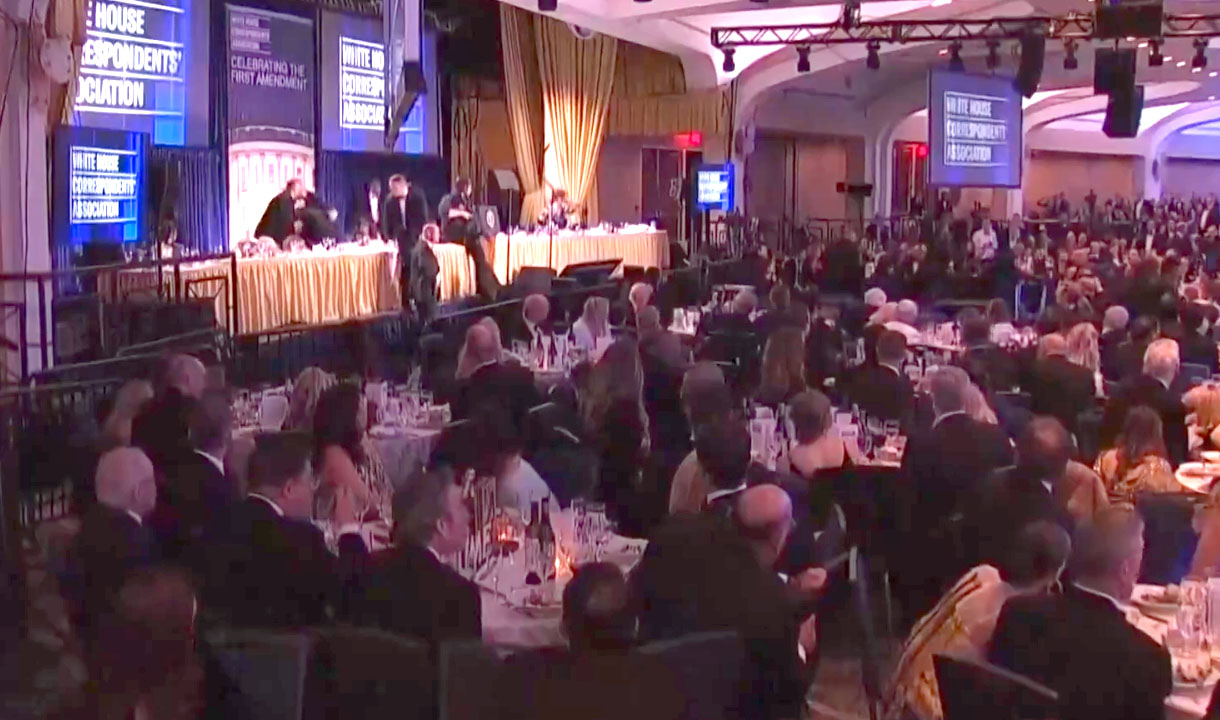 Donald Trump Dievakuasi dari Gedung Putih Saat Jamuan Makan Malam