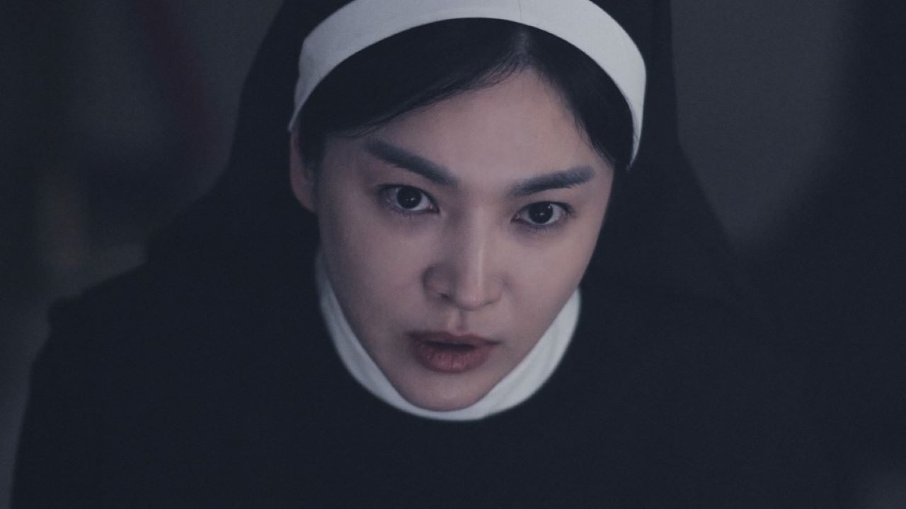 Sinopsis Film Dark Nuns: Upaya Song Hye Kyo dan Jeon Yeo Been Usir Roh Jahat