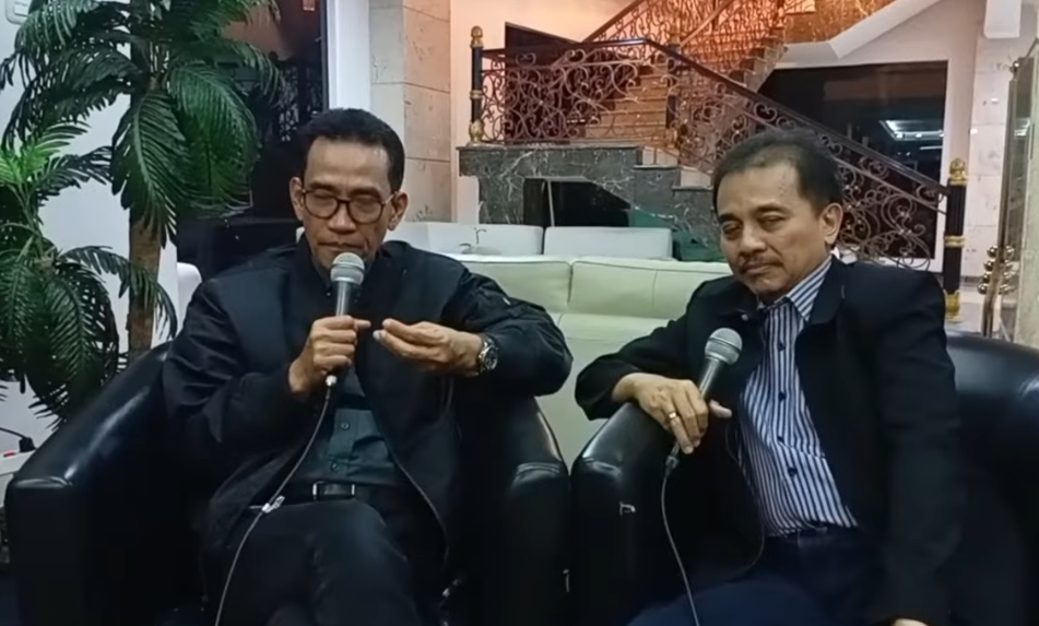 Bala RRT Pecah? Refly Harun Mundur dari Kuasa Hukum Rismon Usai Minta Maaf ke Jokowi