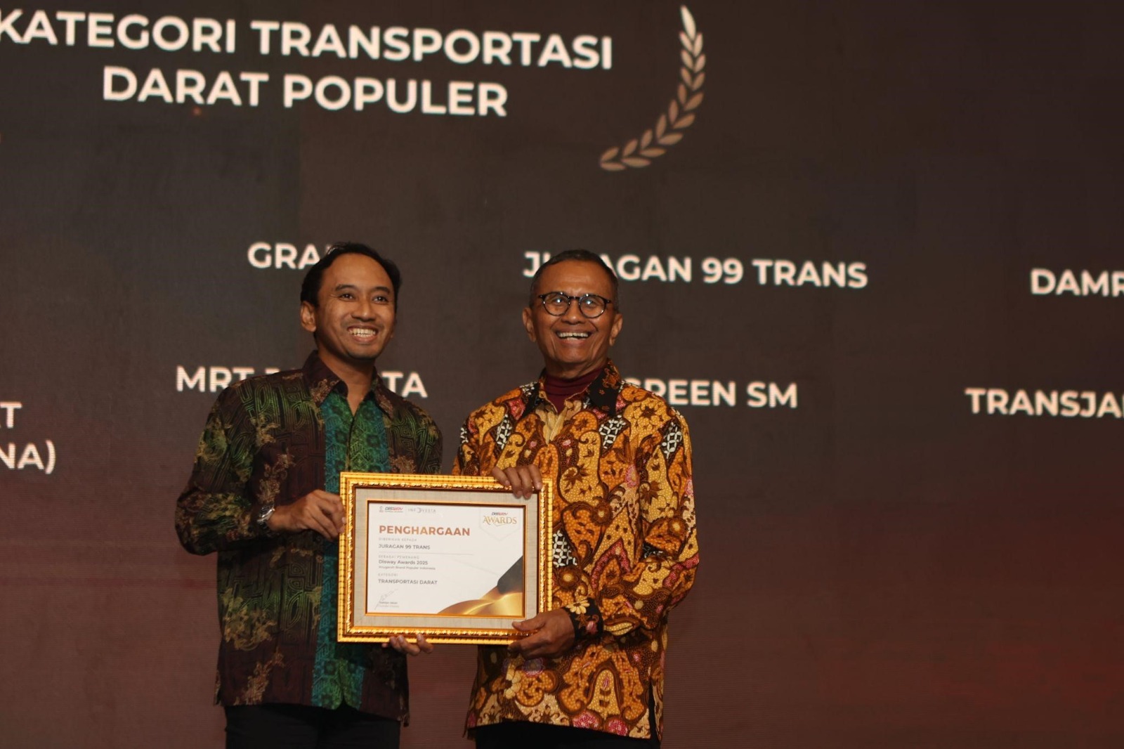 Juragan 99 Trans Raih Disway Awards 2025 Kategori Transportasi Darat