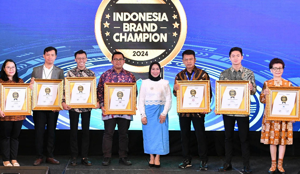 Sukses Bertransformasi Dalam Produk dan Layanan, Pegadaian Raih Indonesia Brand Champion 2024