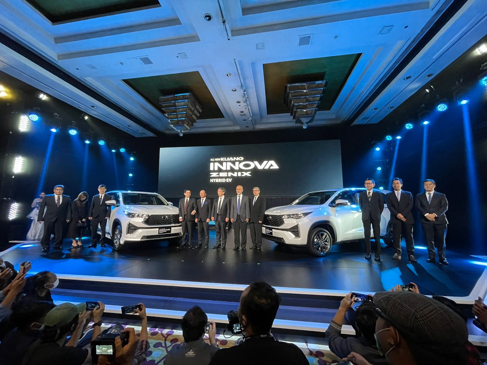 Harga Paling Murah Toyota Kijang Innova Zenix Ternyata Tembus Segini, Skema Cicilan Cuma Rp 9 Juta per Bulan