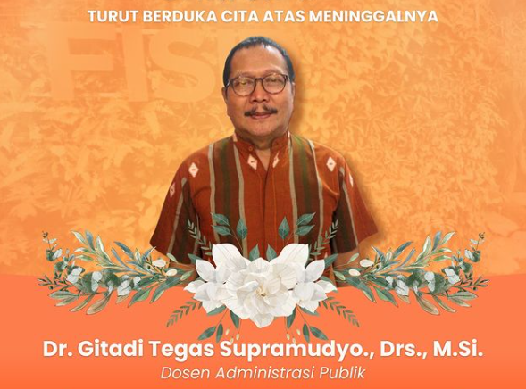 Isak Tangis Iringi Keberangkatan Dr. Gitadi ke Tempat Peristirahatan Terakhir 