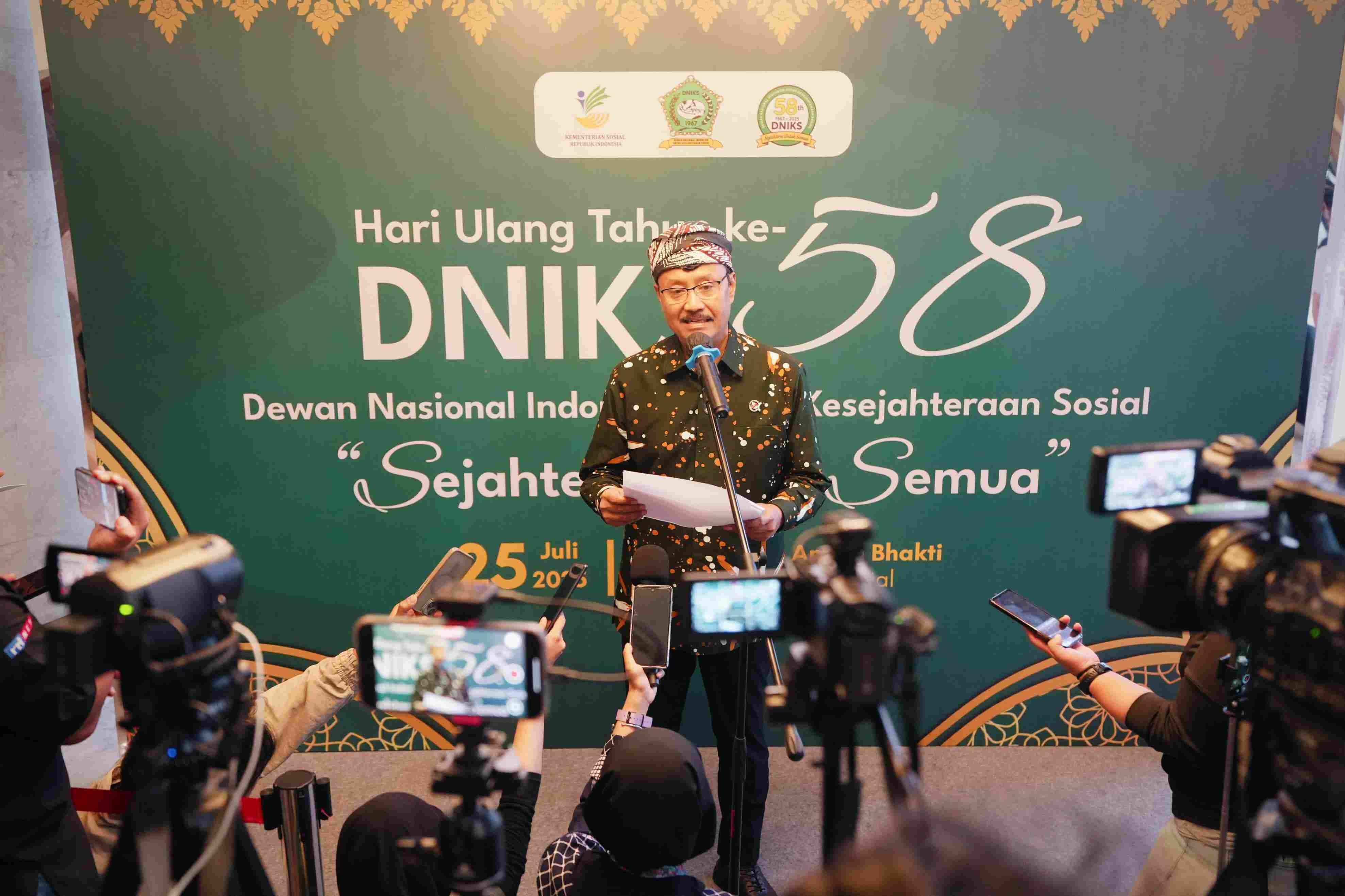 BPS Catat Angka Kemiskinan Turun, Kemensos Perbaiki DTSEN biar Bansos Tepat Sasaran