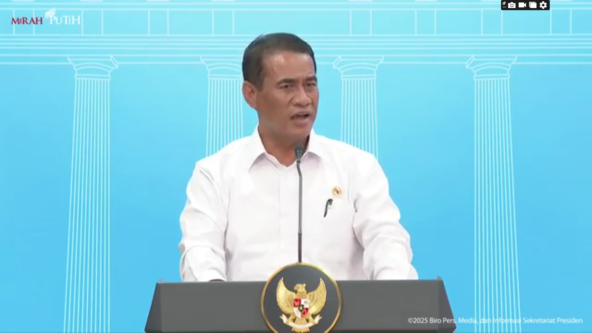 Mentan Amran: Beras Rusak Tetap Bisa Dimanfaatkan untuk Pupuk dan Pakan Ternak