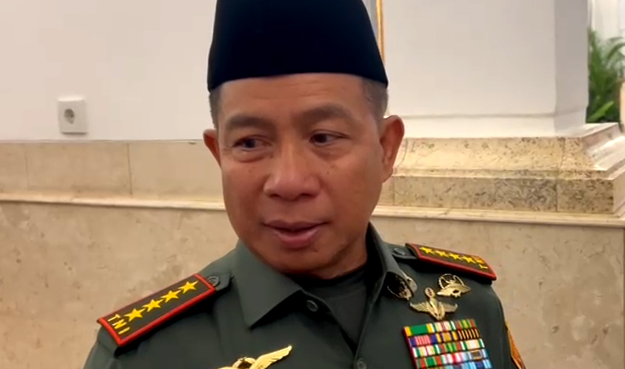 Senyum Panglima TNI Saat Ditanya Siaga Satu Ada Hubungan dengan Ekskalasi Timur Tengah