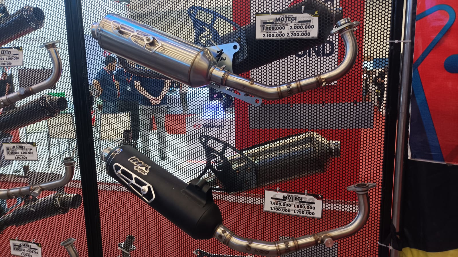 Shijiro Edukasi Pengunjung IMOS 2025 Soal Knalpot Racing, Pilih Sesuai Spek Mesin dan Tipe Motor!