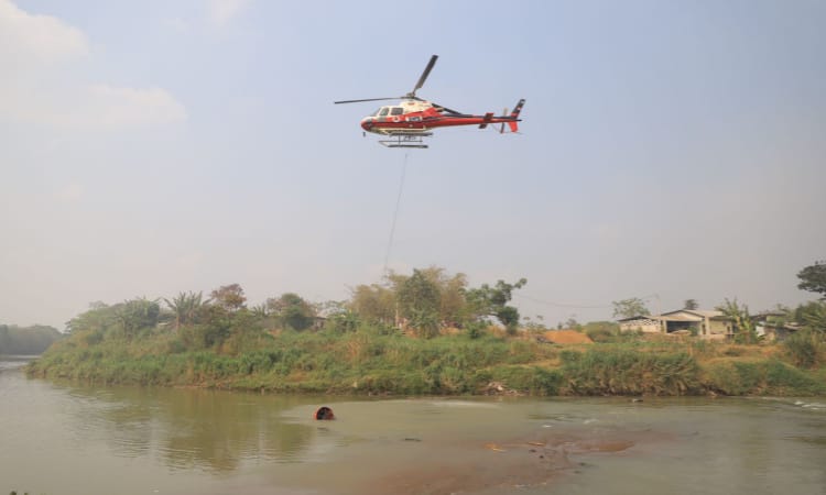 Hari ke-5 Kebakaran TPA Rawa Kucing Tangerang, Helikopter Water Boombing Hilir Mudik