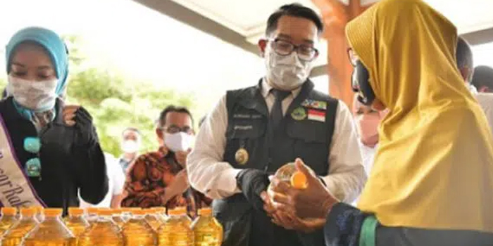 Ridwan Kamil Buat Aplikasi Pemesanan Minyak Goreng, Orang Kaya Tak Bisa Lagi Beli Minyak Goreng Subsidi