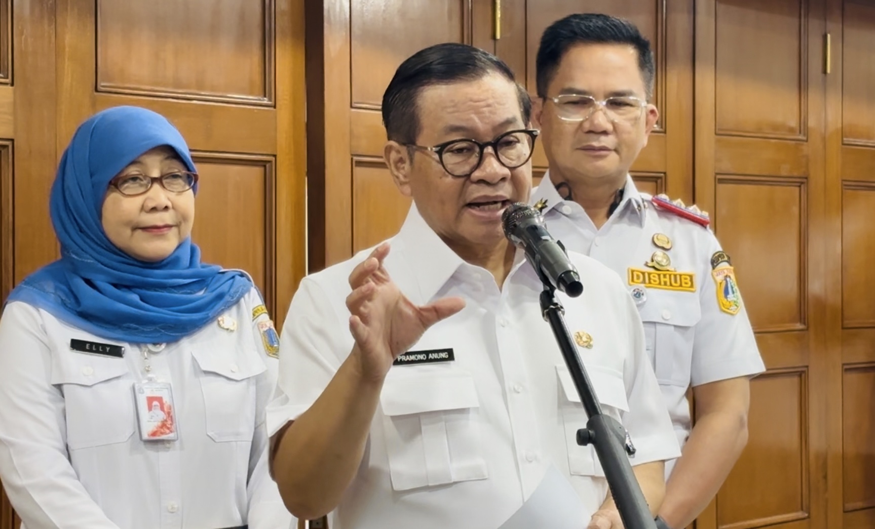 Pramono Minat Perluas Layanan Mikrotrans JakLingko ke Bodetabek