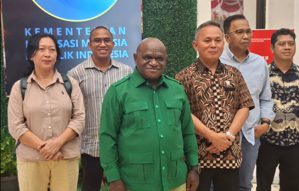 Marak Teror Influencer di Media Sosial, Menteri HAM Duga 'Playing Victim' Demi Subscriber