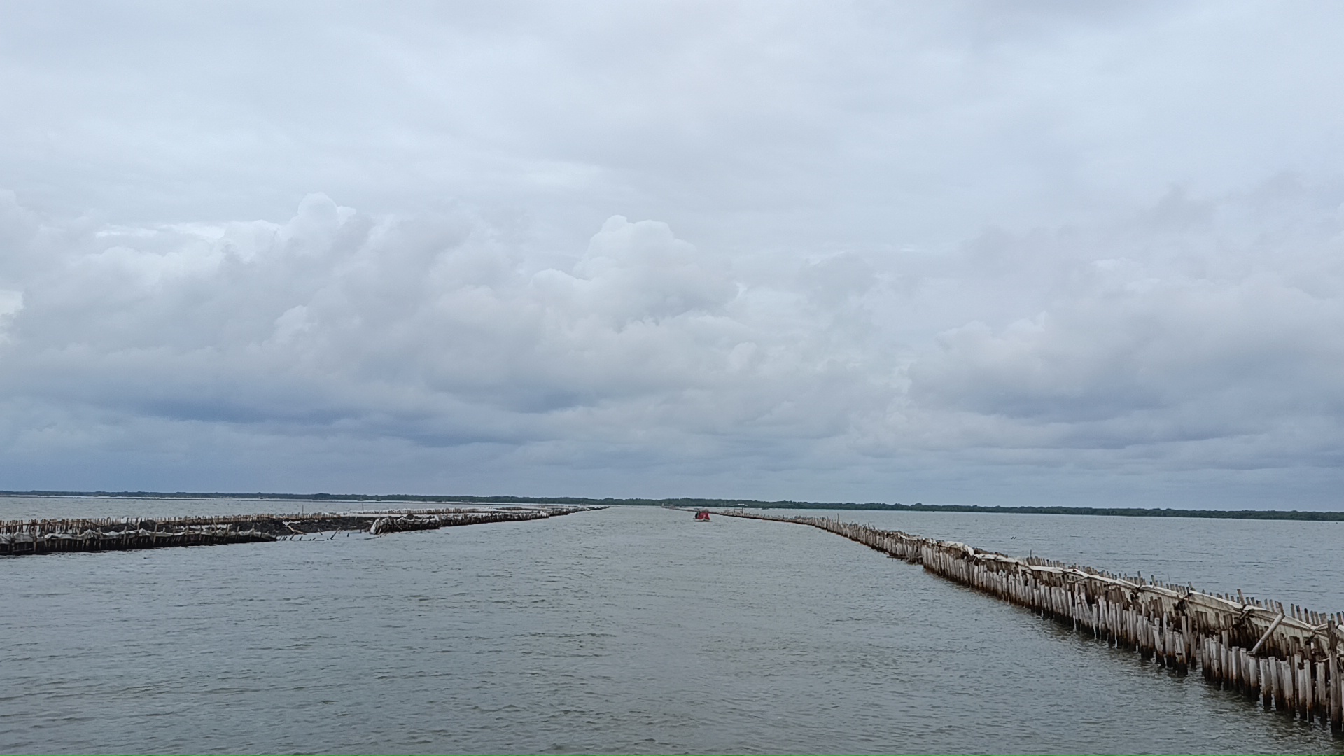 Pemprov Jawa Barat Klaim Pagar Laut di Tarumajaya untuk Alur Pelabuhan: Dibuat PT TRPN