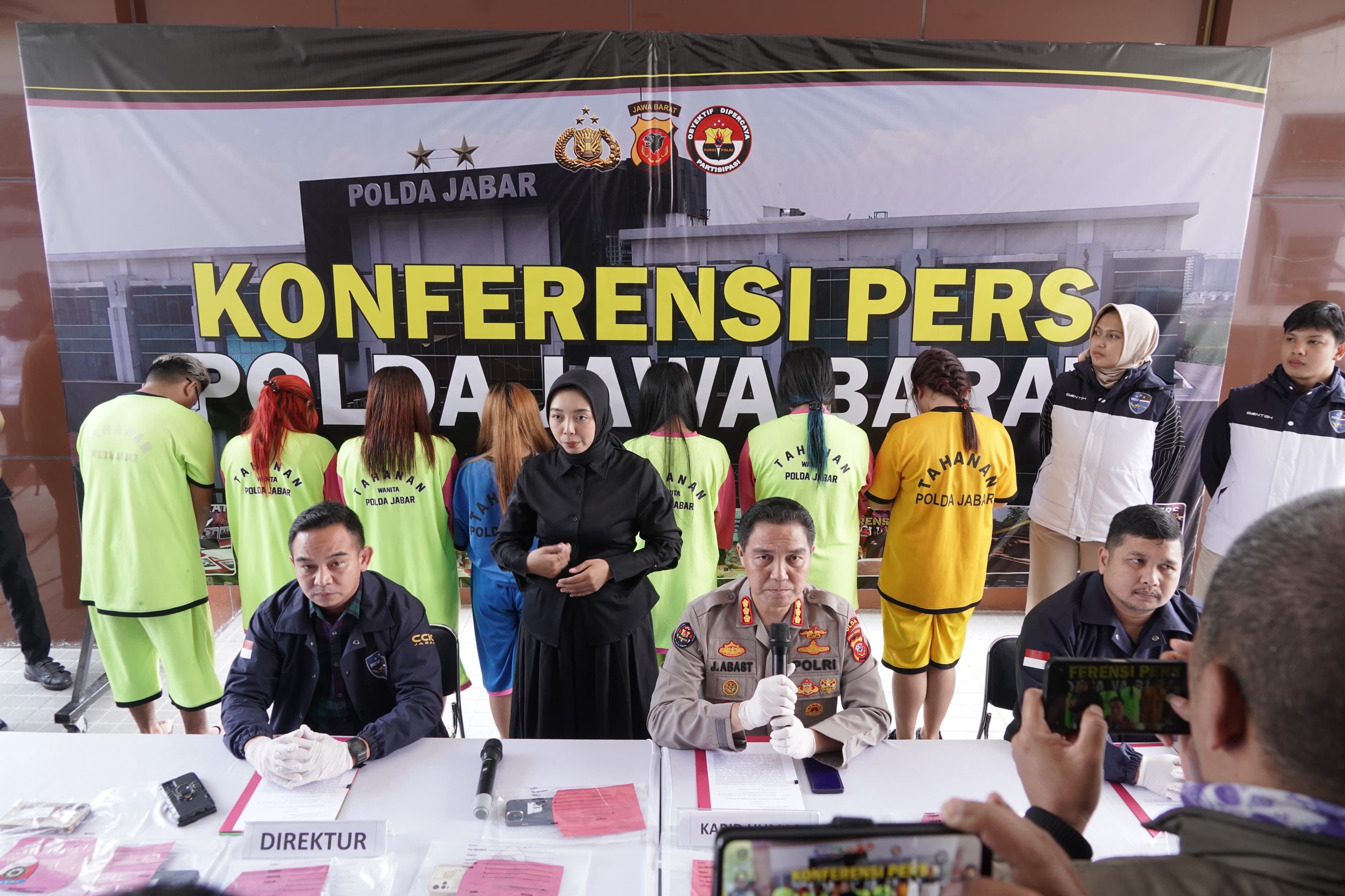 Polda Jabar Ungkap Aksi Pornografi Melalui Aplikasi Berbayar