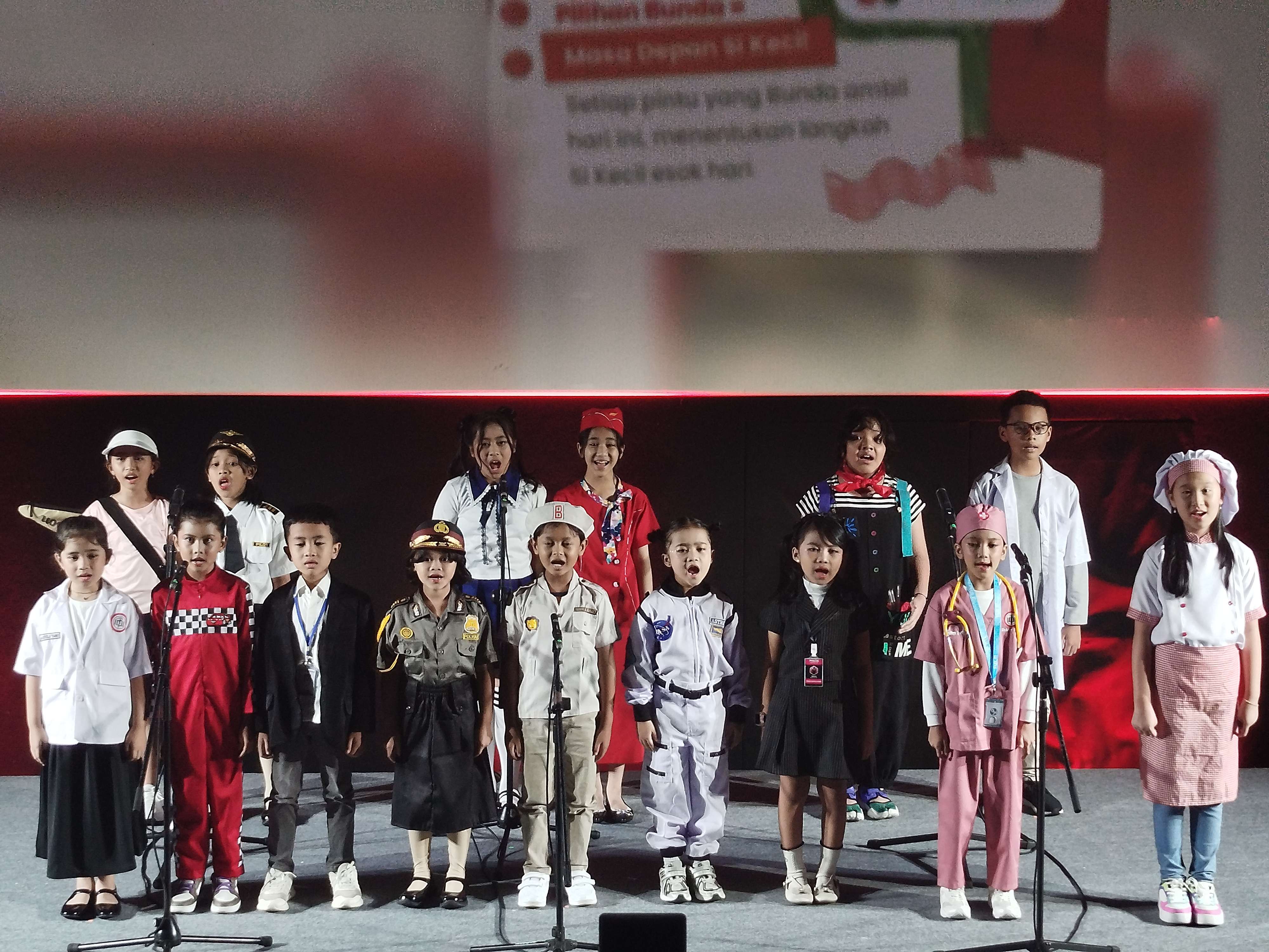 Moms! Anak Bukan Cermin Ambisi Anda, Biarkan Mereka Tumbuh Sesuai Bakatnya