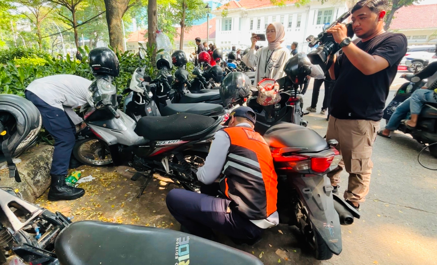 Operasi Parkir Liar Serentak di Jakarta, Dishub Tindak 456 Kendaraan