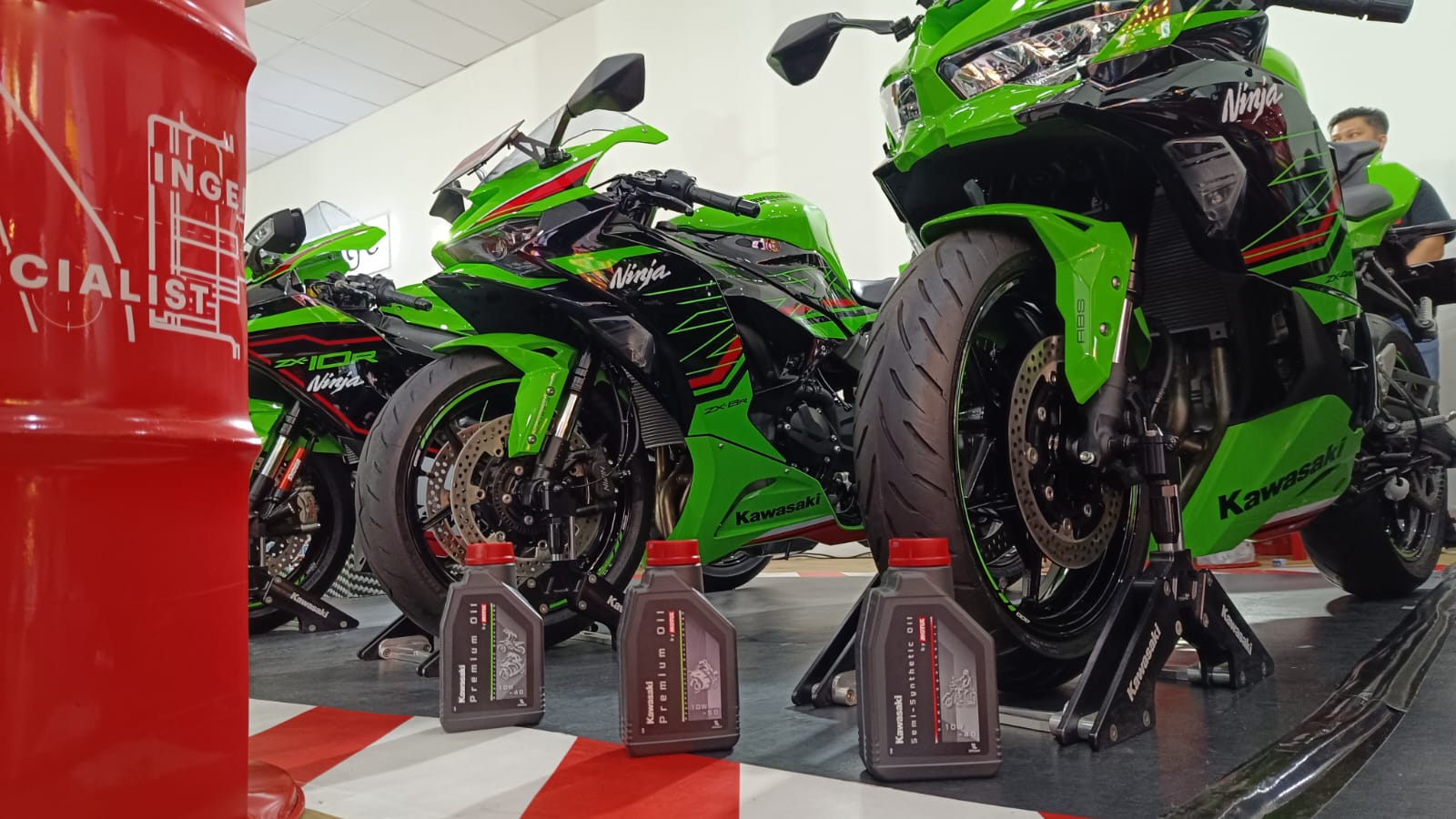Makin Mudah Didapat, Motul dan Kawasaki Perluas Distribusi Oli Premium ke Bengkel Umum