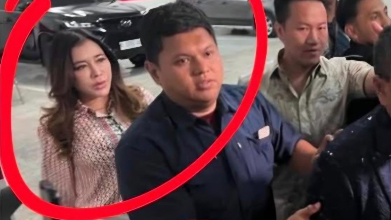 Berapa Gaji Benny Jannah Aspri Hotman Paris? Punya Gaya Hidup Glamor