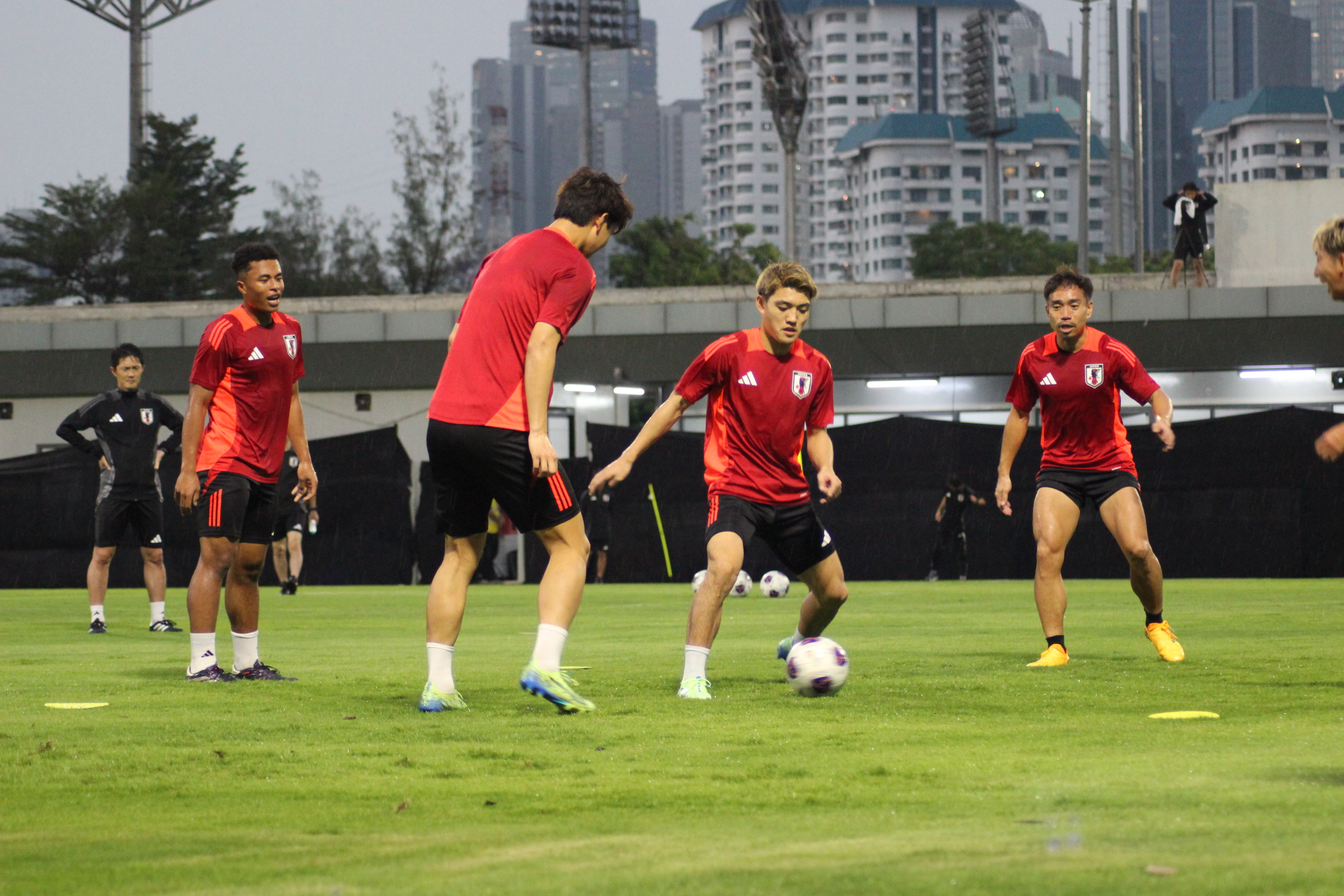 Timnas Jepang Gelar Latihan Perdana di Jakarta, Baru Diikuti Enam Pemain