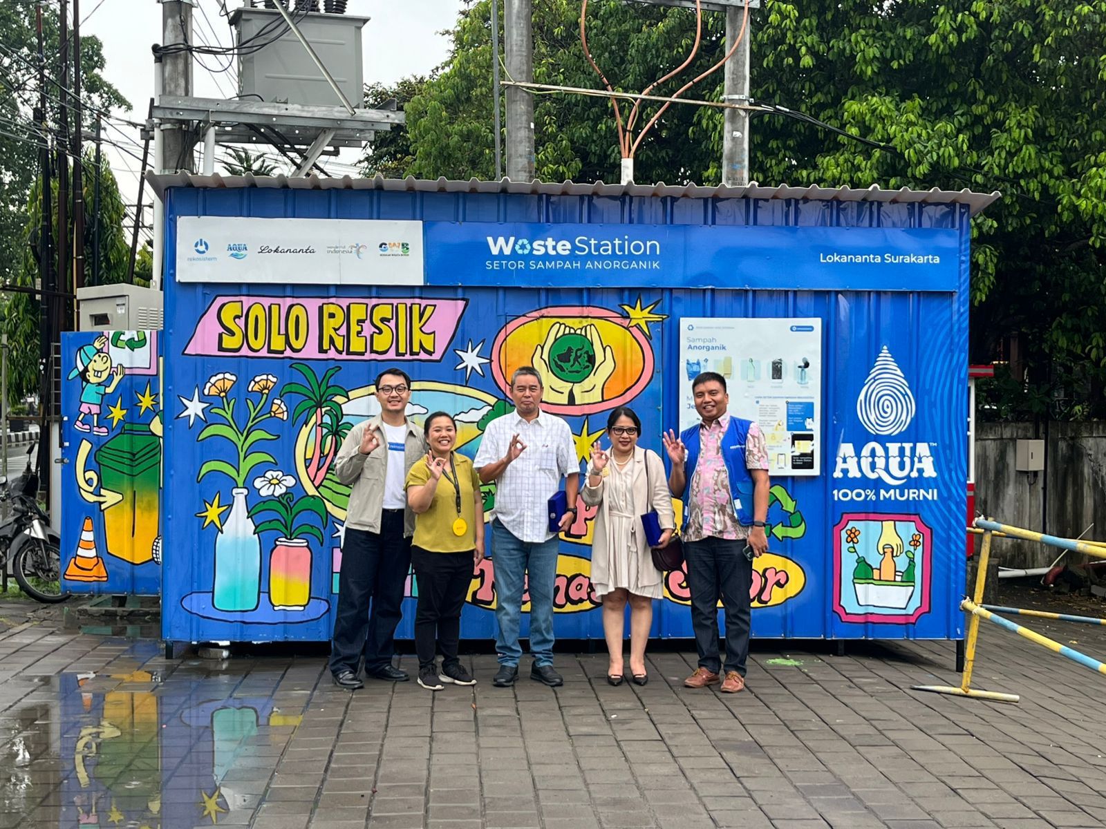 Ada Waste Station Penghasil Cuan di Solo, Modal Cuma Buang Sampah Botol Mineral