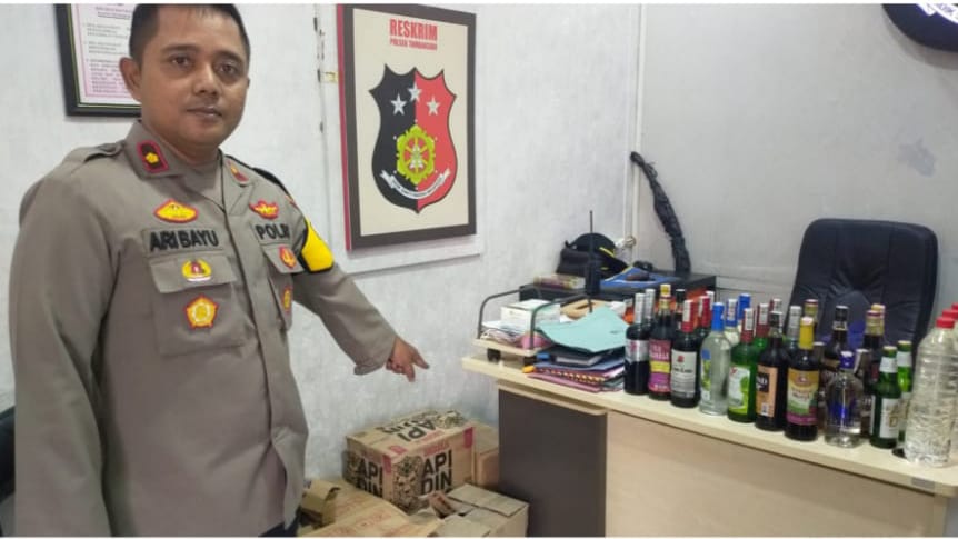 Operasi Miras Selama Ramadan, Tiga Polsek Surabaya Panen Tangkapan