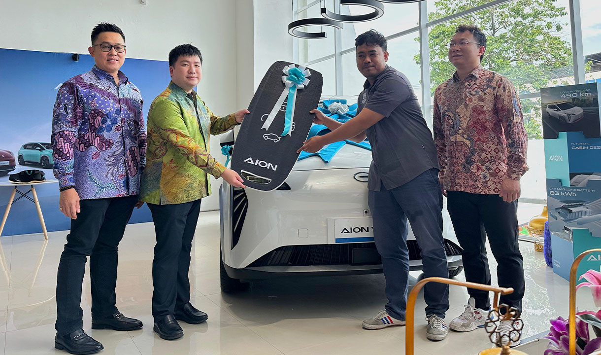 AION Rambah Pasar Mobil Listrik Sulawesi dan Indonesia Timur, Resmi Luncurkan Diler Pertama di Makassar