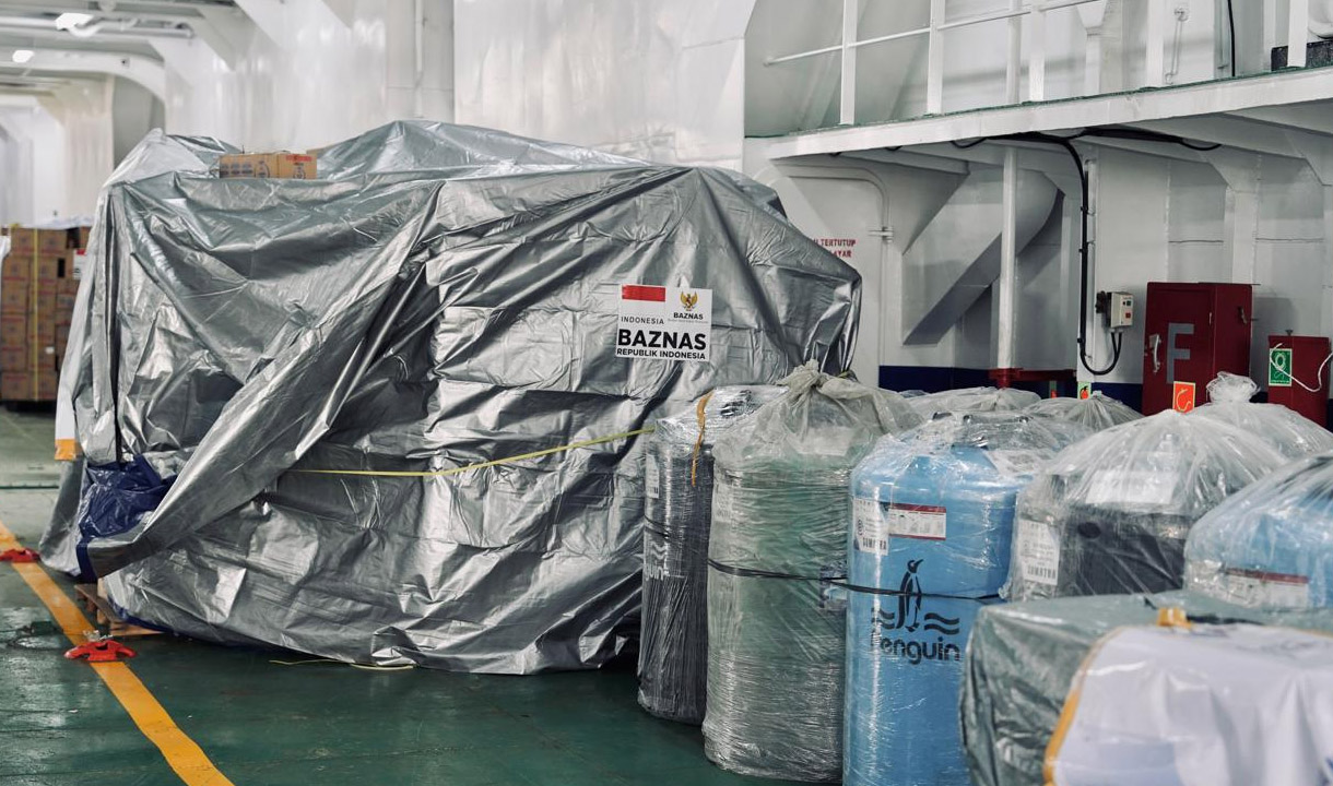 Lanjutkan Misi Kemanusiaan ASDP, KMP Jatra I Diberangkatkan Angkut 44 Ton Bantuan untuk Sumatera