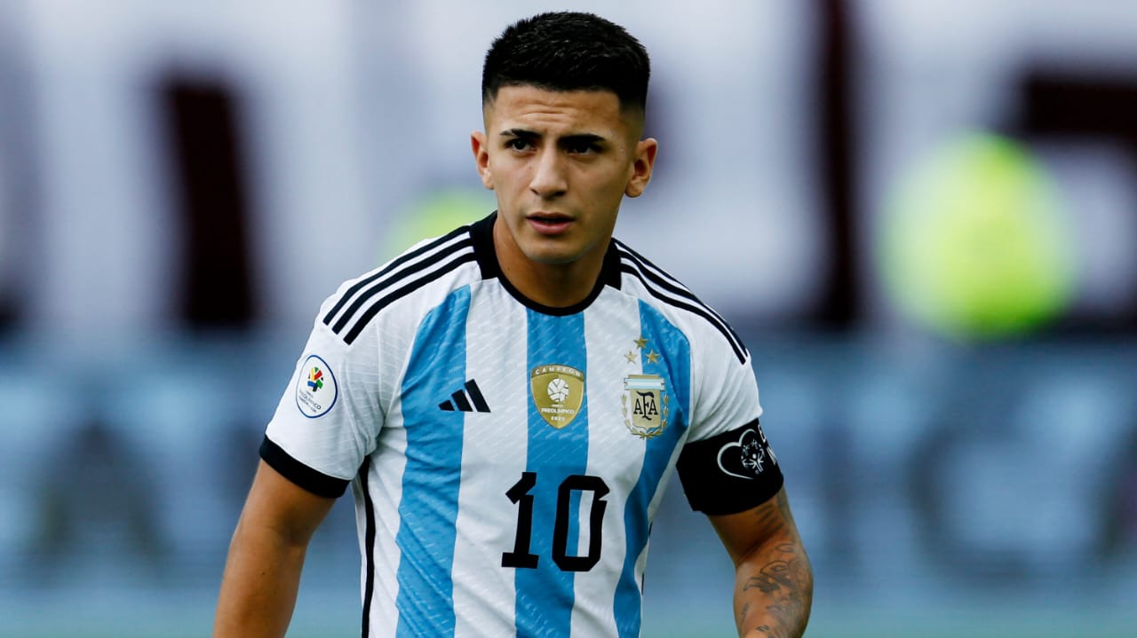 Gelandang Muda Argentina Thiago Almada Resmi Gabung Atletico Madrid