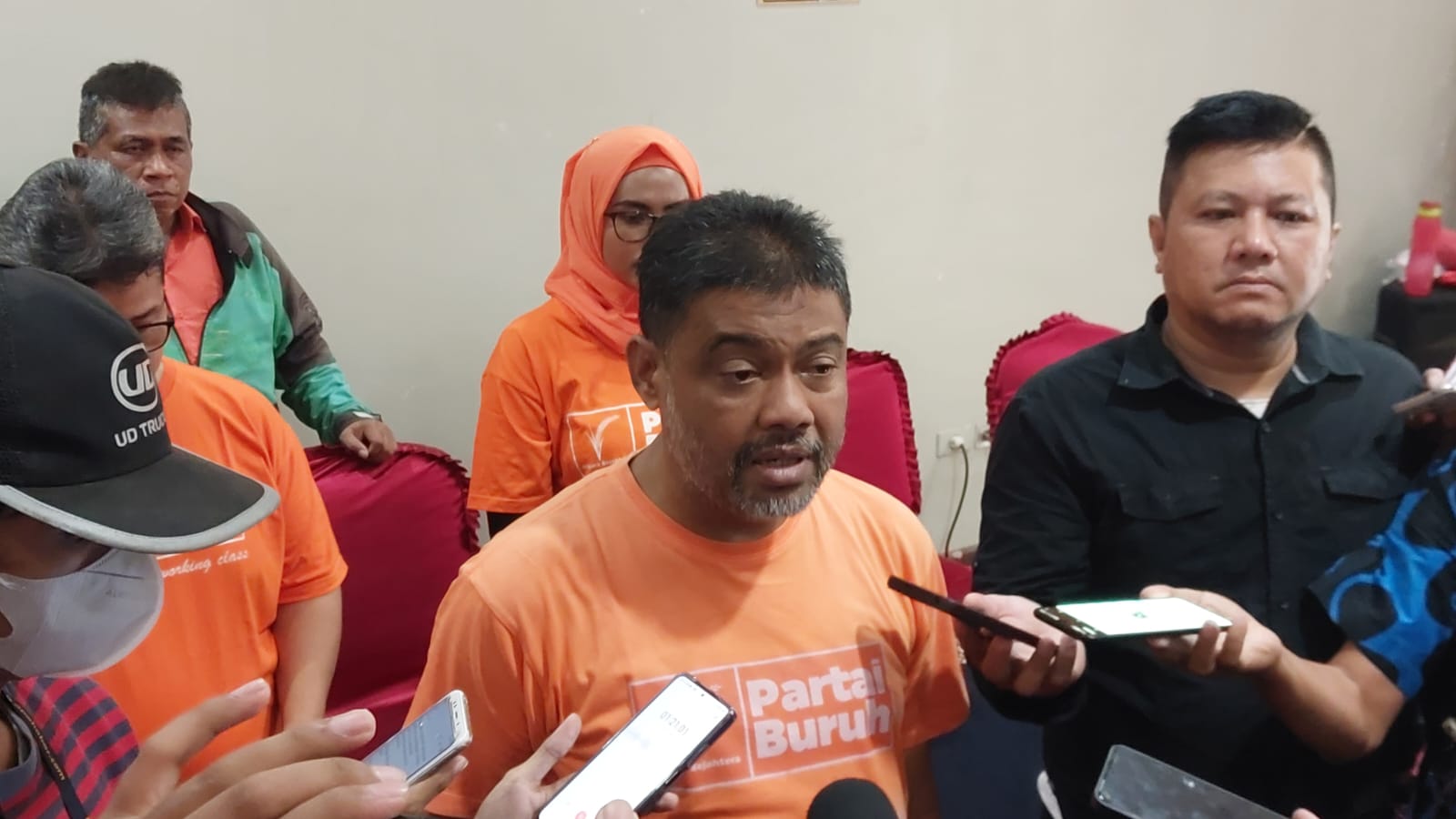 Hasil DPT Luar Negeri Berbeda, Partai Buruh Sarankan KPU Kerjasama dengan BP2MI
