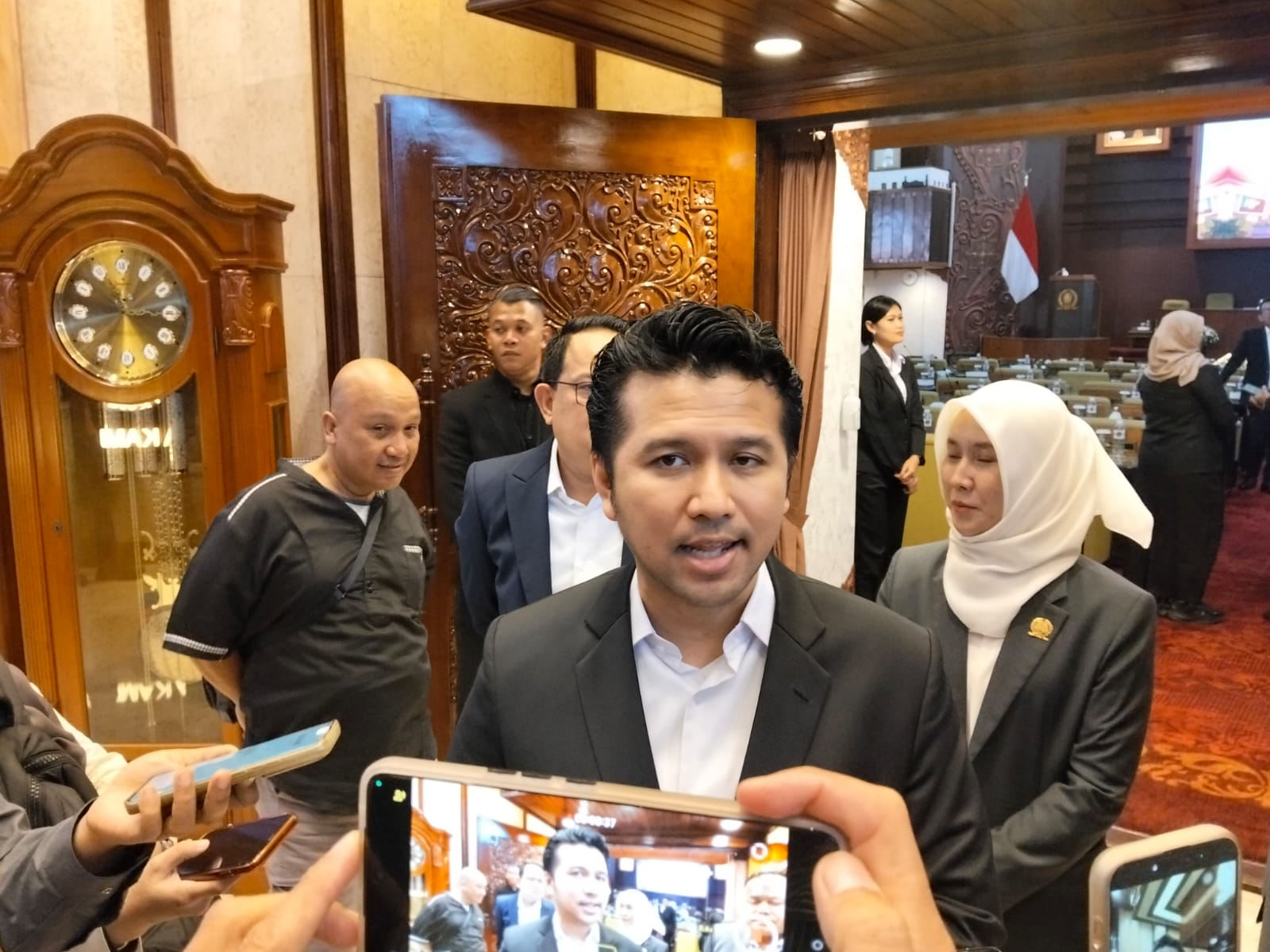 Polemik Harga Telur, Emil Dardak Minta Disperindag Jatim Kawal Dialog Peternak dan Pedagang