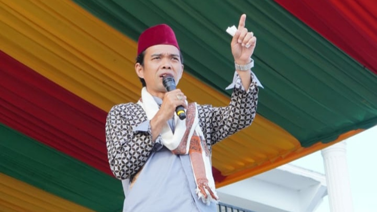 Ustadz Abdul Somad Tegaskan Tak Ada Doa Akhir dan Awal Tahun: Kalau Ada Itu Bohong!