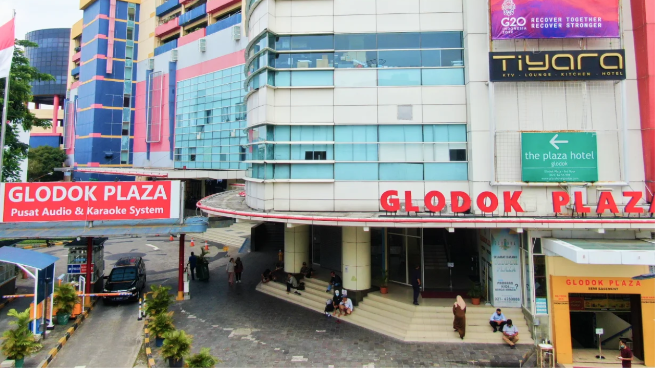 Kilas Balik Glodok Plaza yang Kebakaran, Dulunya Bekas Penjara Narapidana Hukuman Mati hingga Jadi Pusat Dagang Elektronik Terbesar di Asia Tenggara!