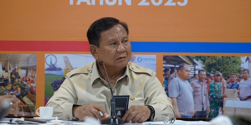 Prabowo Singgung Bupati Aceh Selatan Pergi Umrah Saat Bencana: Kalau Lari, Dicopot Saja