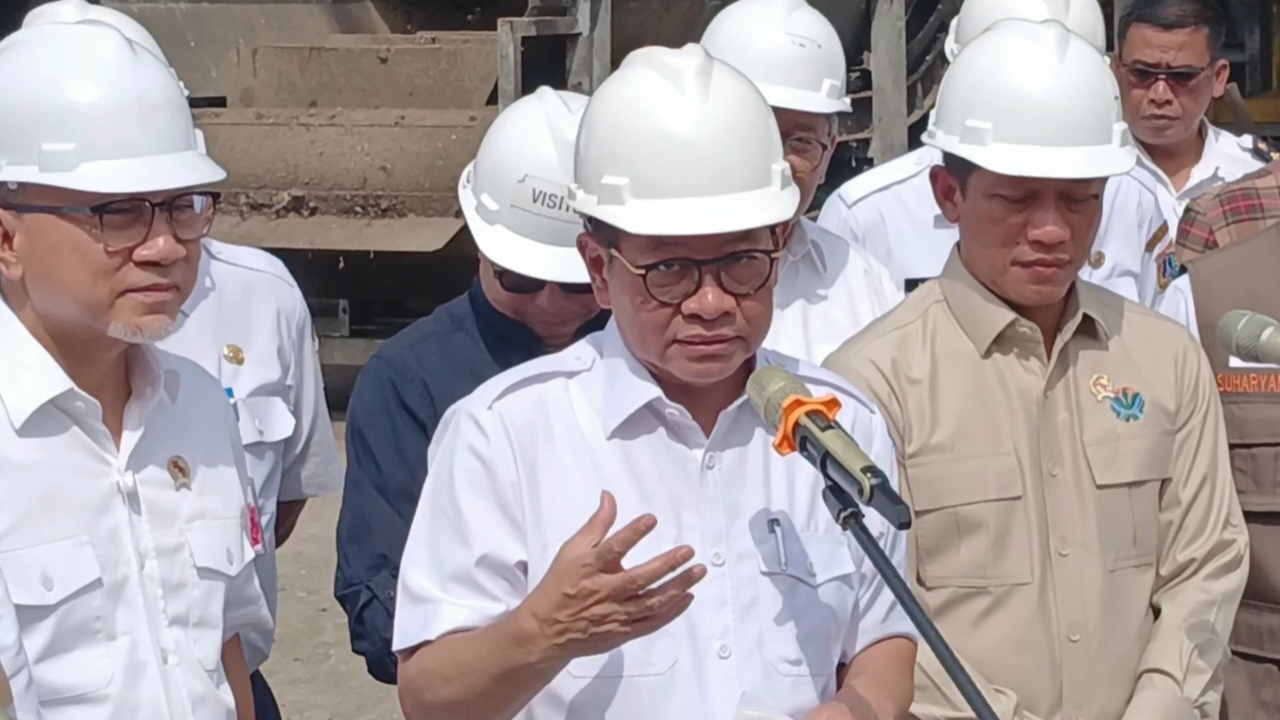 Atasi Masalah Sampah Jakarta, Pramono Minta Perpres Tipping Fee Segera Diterbitkan