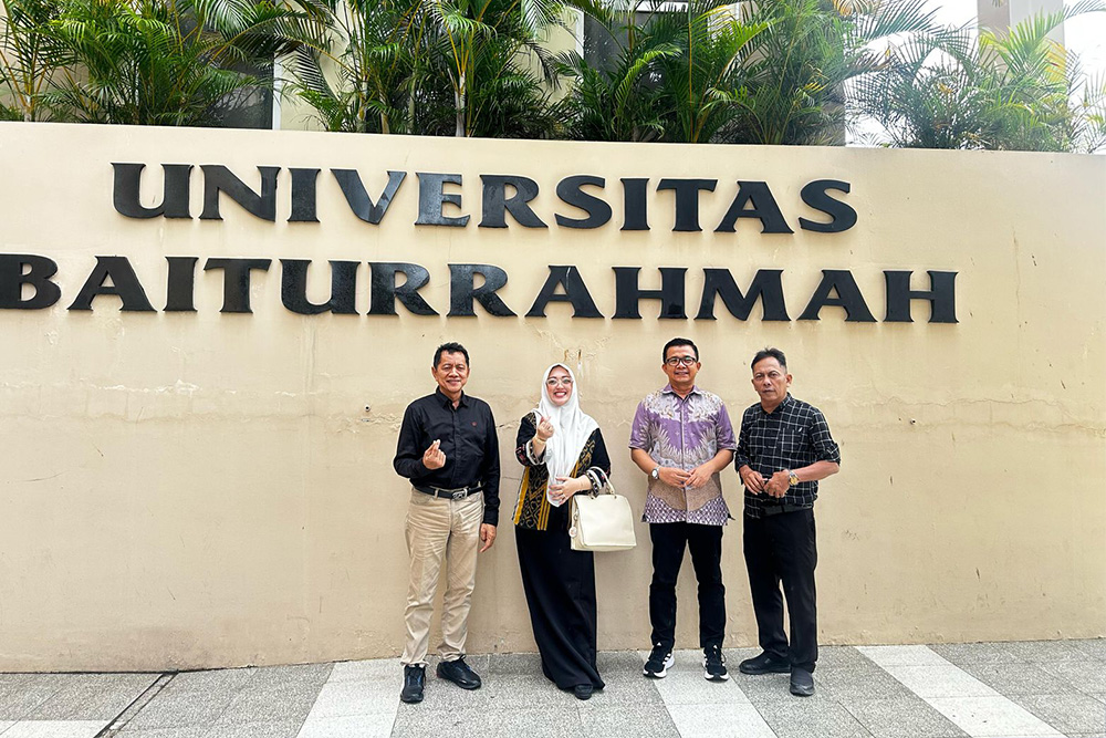 Universitas Esa Unggul Jajaki Kerja Sama dengan Universitas Baiturrahmah melalui Rapat Audiensi