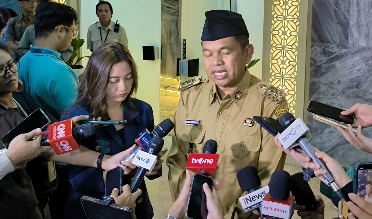 Dedi Mulyadi akan Berhentikan Guru yang Suruh Siswa Gambar Alat Kelamin Saat Ujian Biologi