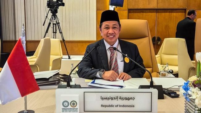 Wamenlu RI Tegaskan Indonesia Tak Dapat Terima Relokasi Warga Gaza!