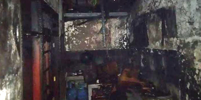 Satu Rumah Ludes Terbakar Gegara Korsleting Listrik, Kerugian Puluhan Juta Rupiah