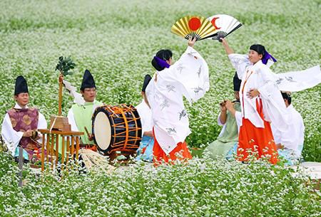 Eksistensi Tarian Kagura dari Kota Matsumae di Hokkaido yang Jadi Perjuangan Kesinambungan Budaya 