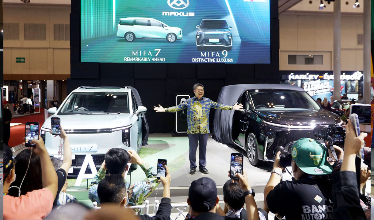 Maxus Hadirkan Solusi Mobilitas Berkelanjutan dengan Mifa 7 dan Mifa 9 di GJAW 2024