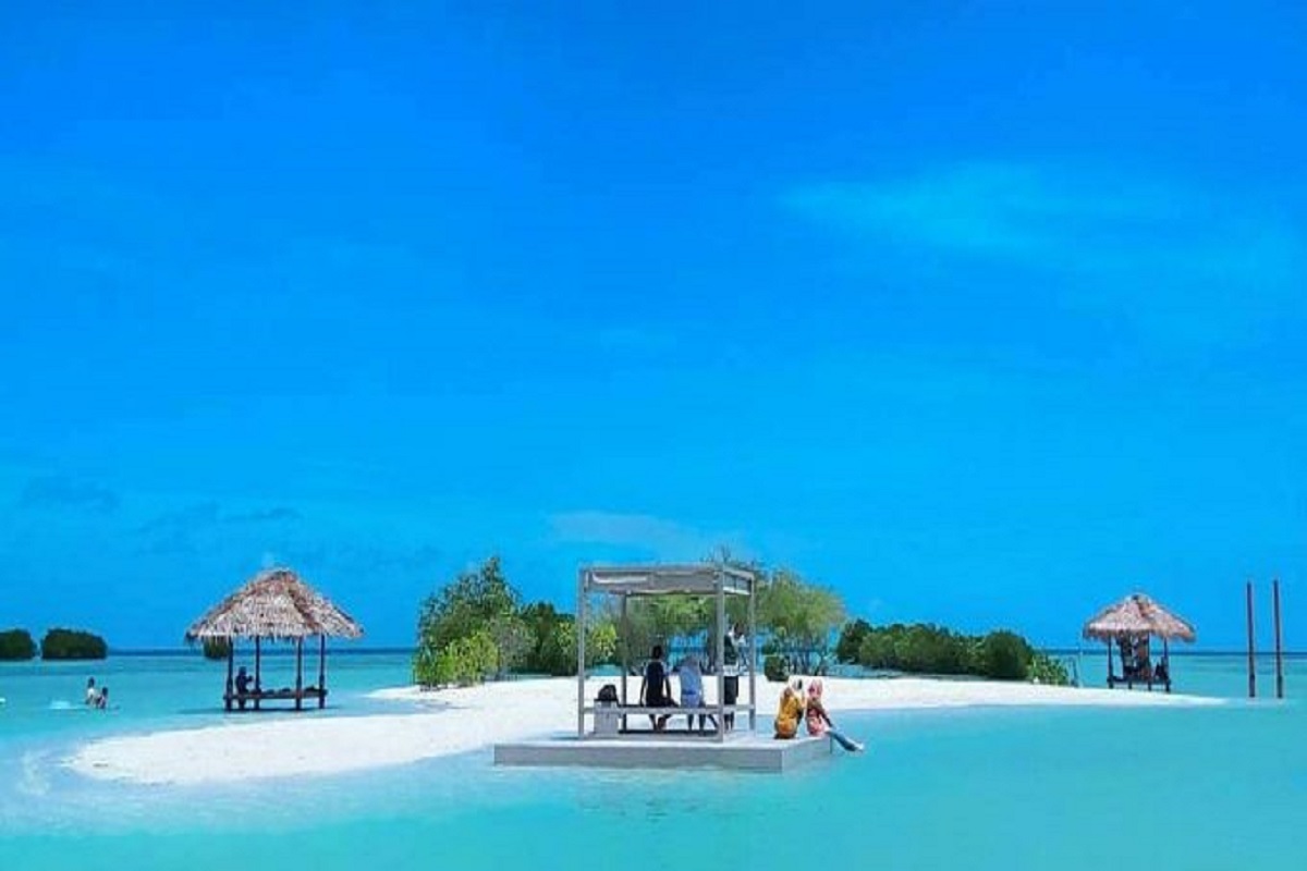 Wisata Pulau Pari: Surga Tersembunyi di Kepulauan Seribu